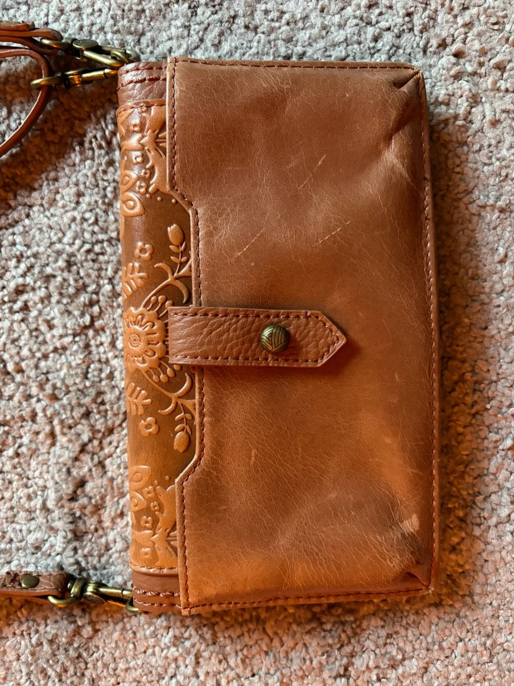 The Sak Floral Embossed Wristlet/Crossbody Wallet - Tobacco